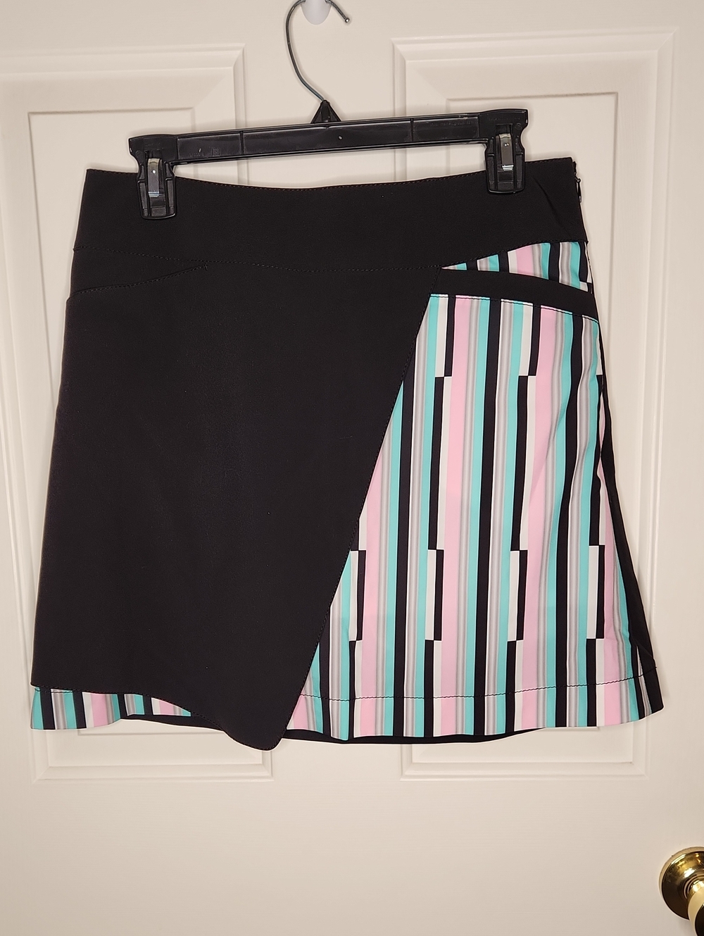 Annika by Cutter & Buck Asymmetrical Golf Skort Size 4